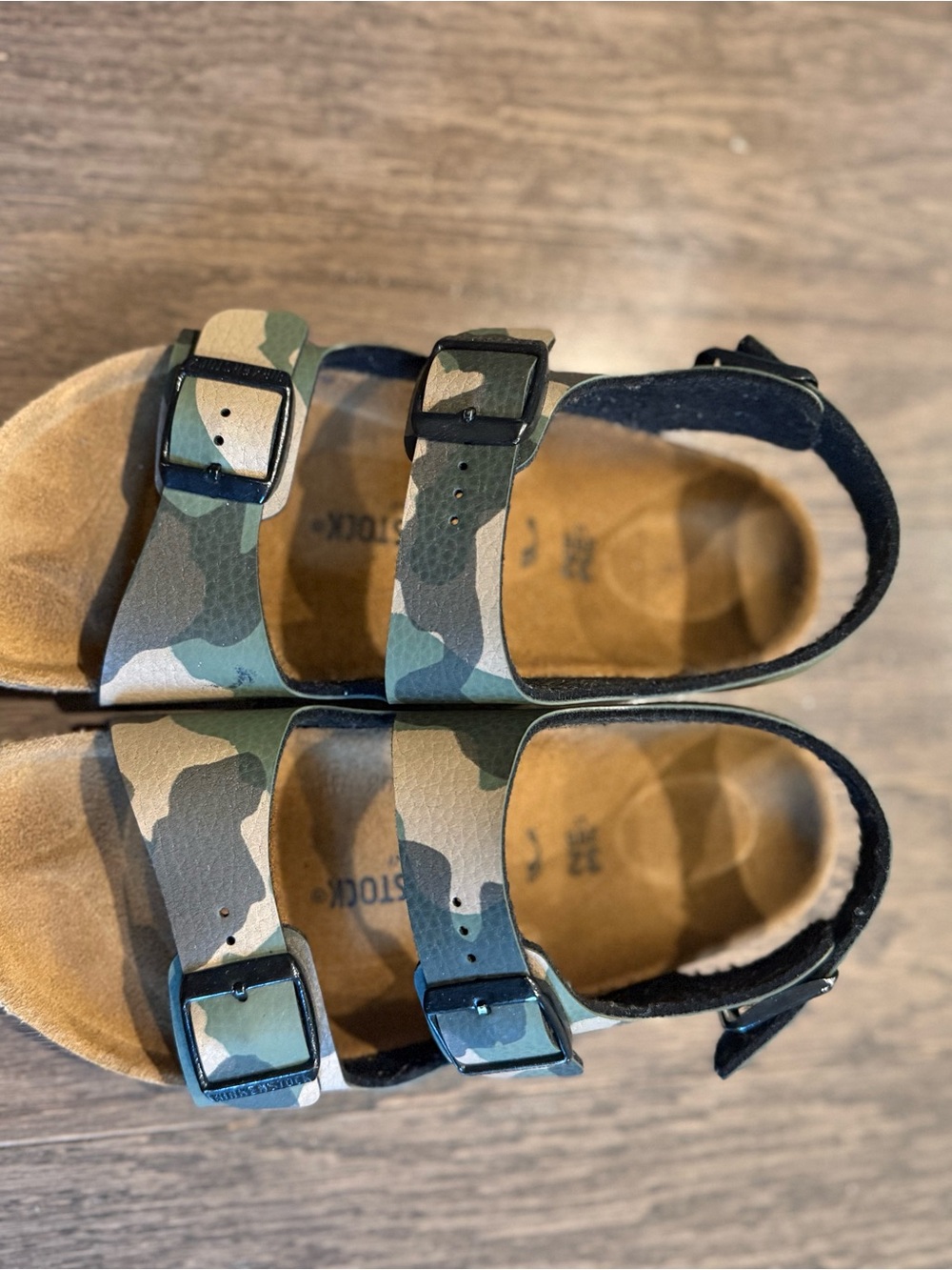 Birkenstock Kids Camo Double-Strap Sandals in Green and Tan